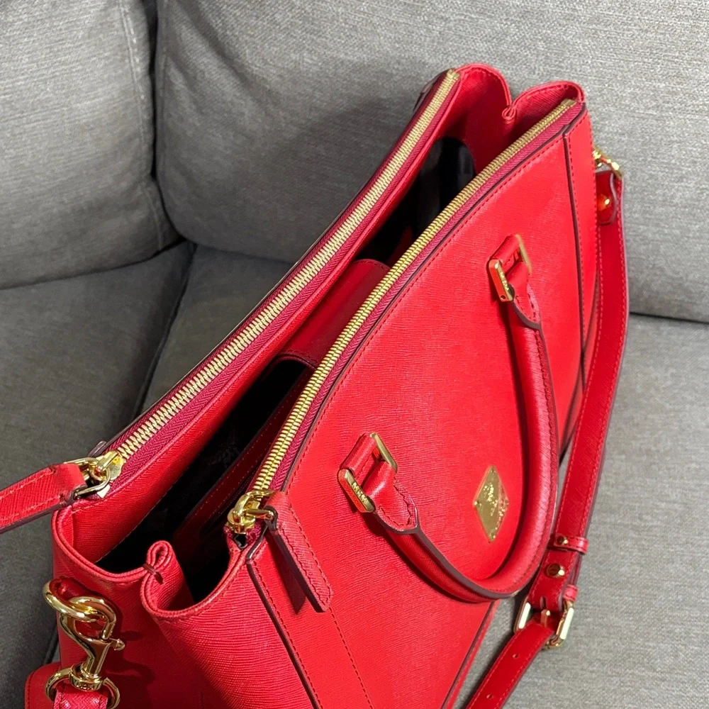 MCM Saffiano Leather Double Zip Tote Bag w/ Strap COA Gold Hardware